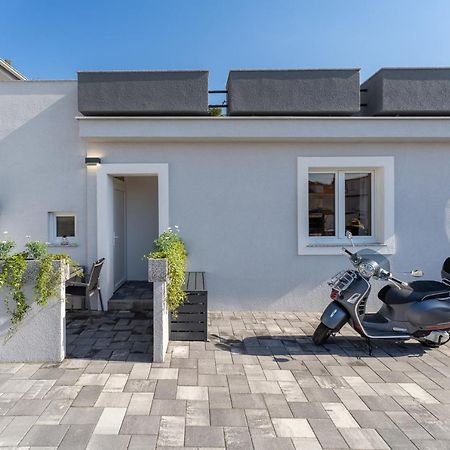Villa Sogi Biograd Na Moru Exterior foto